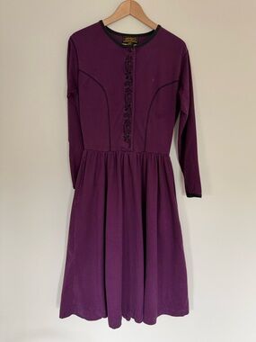 Vintage Eddie Bauer Long Sleeve Embroidered Burgundy Midi Dress Black Trim Sz S